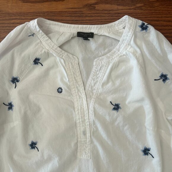 NWOT Talbots Embroidered Popover Tossed Ditsy Blue Floral Size Small Petite - Picture 7 of 16